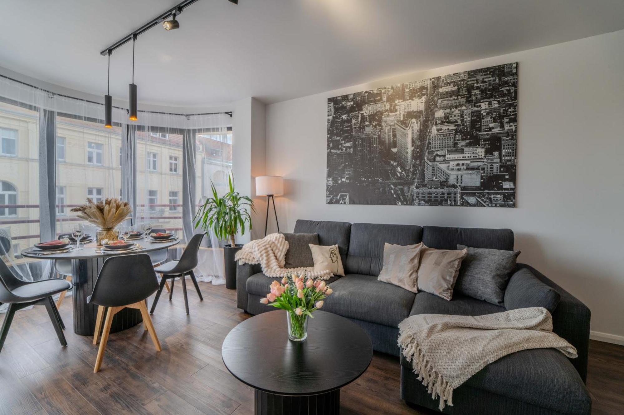 New Large Modern Apartment - City Center - 60M2 - Lift - Parking Вроцлав Экстерьер фото