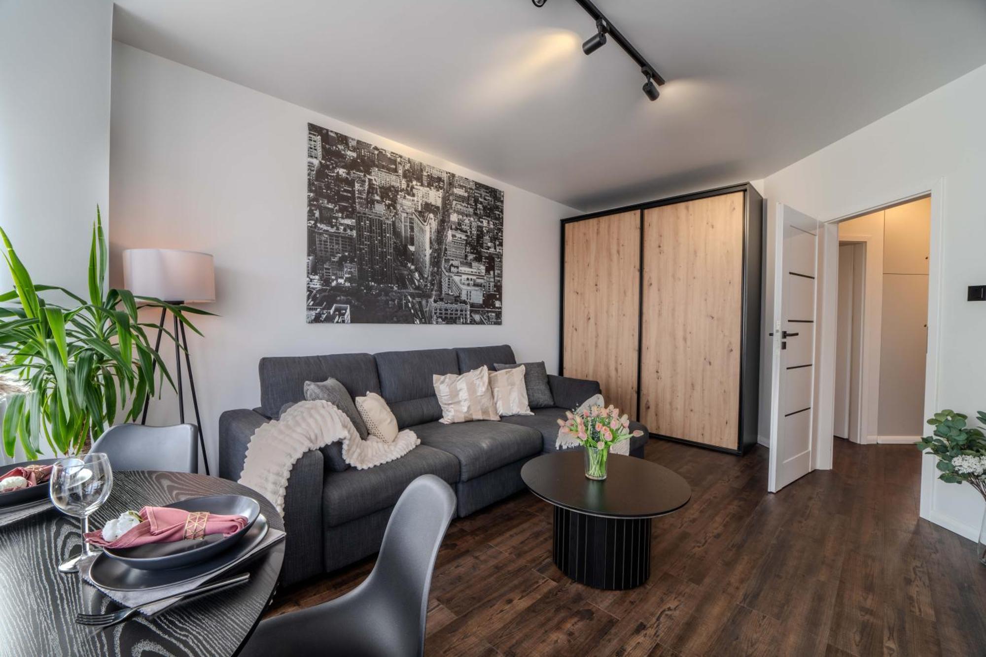New Large Modern Apartment - City Center - 60M2 - Lift - Parking Вроцлав Экстерьер фото